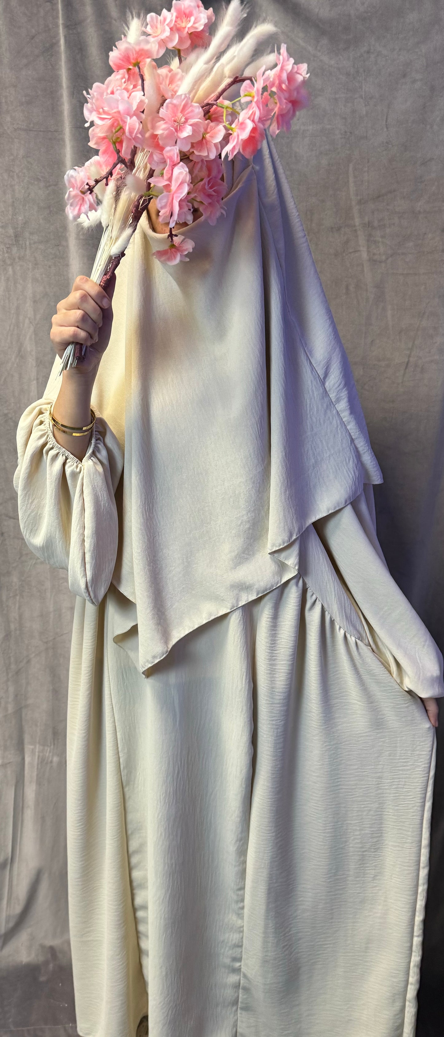 Ballon Abaya + Khimar Beige