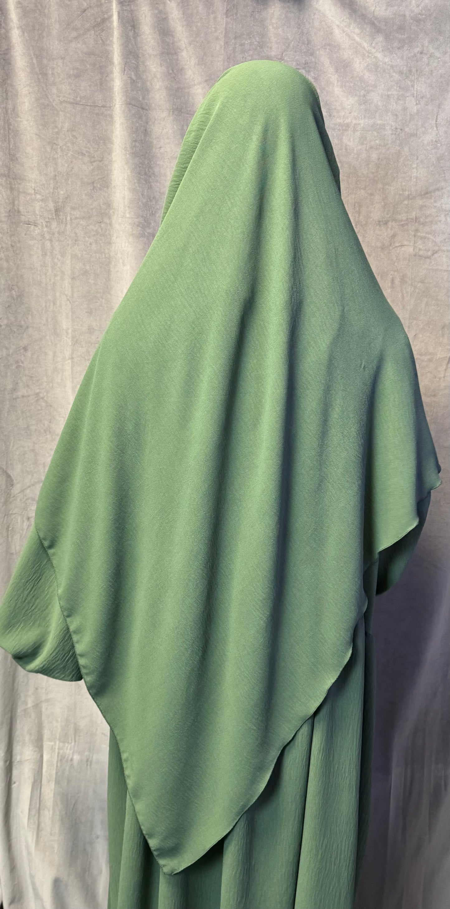 Ballon Abaya + Khimar Grün