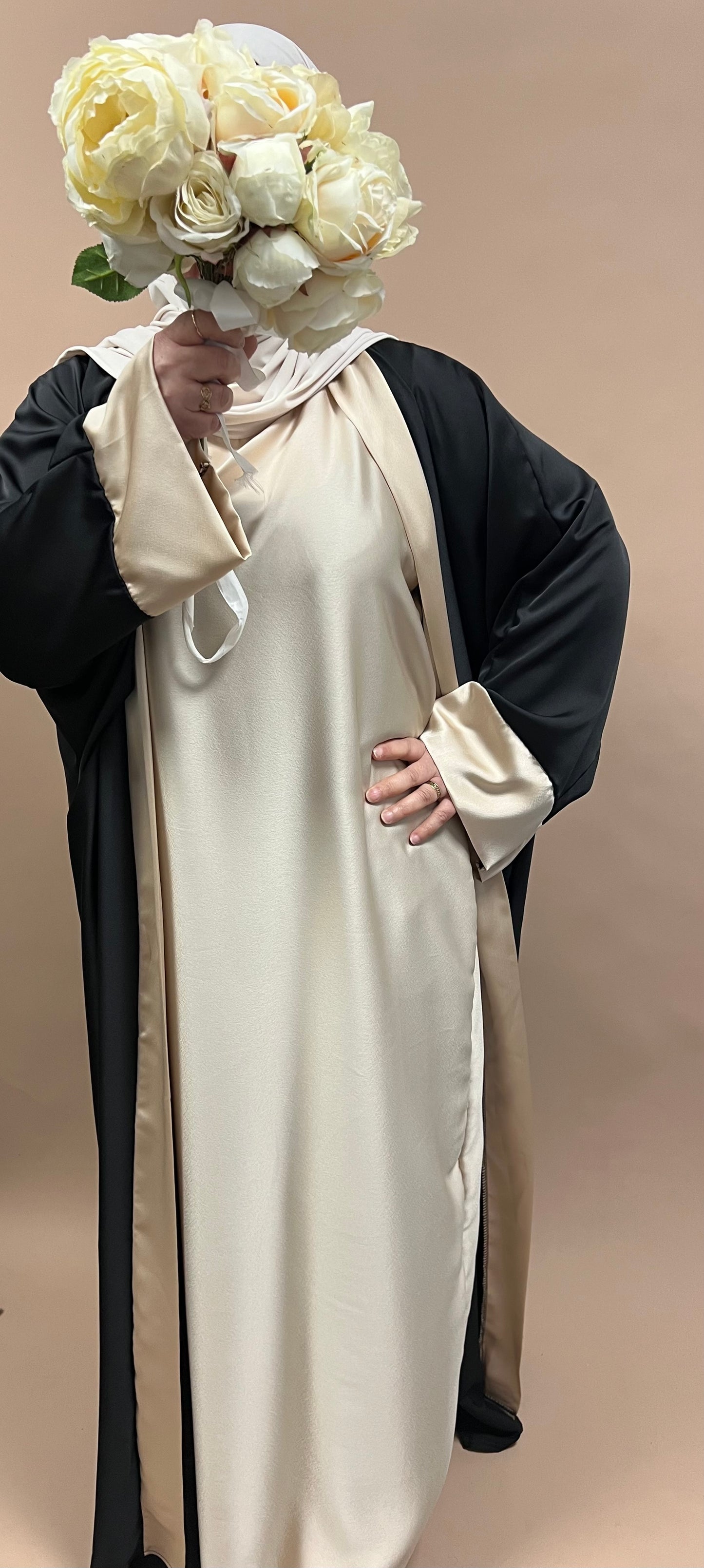 Abaya Malak