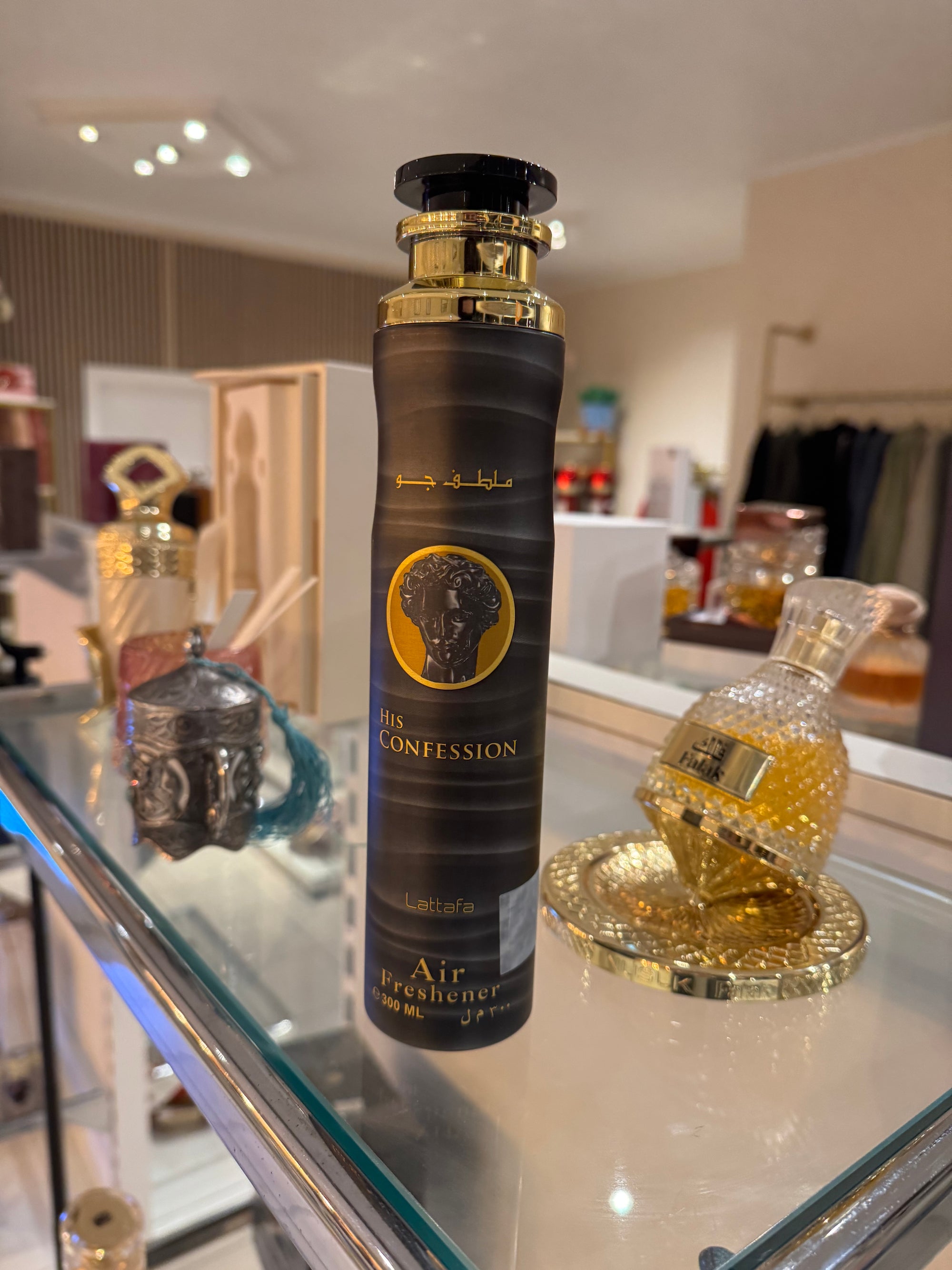 Raumduft 300 ml (1 Stück – Zufällige Marke &amp; Duftrichtung)